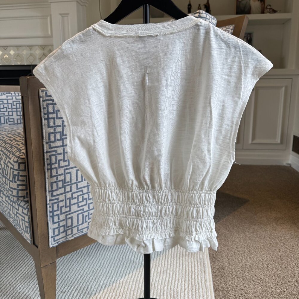 White Cotton TShirt with Elastic Waist & Detail - Picture 4 of 13